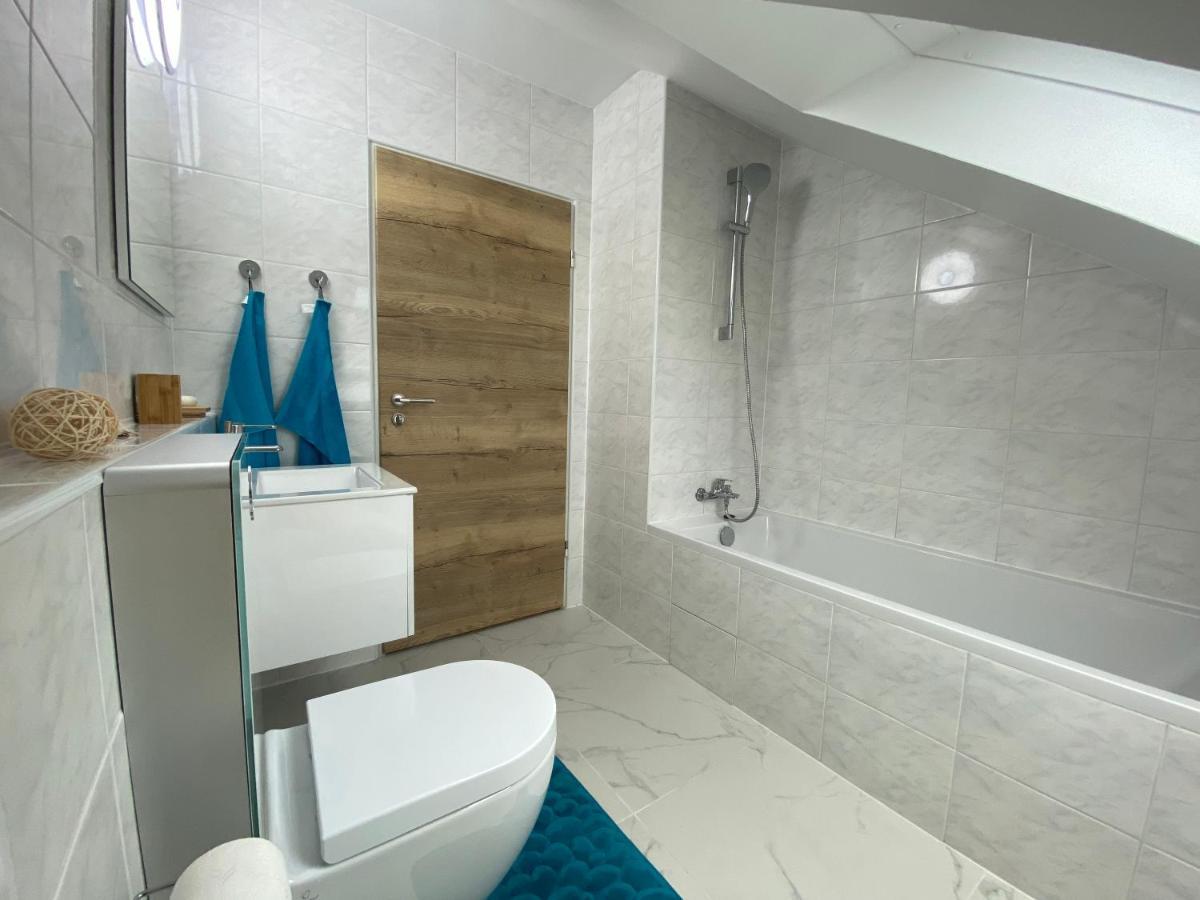 Ferienwohnung Fuchs Himmelkron ภายนอก รูปภาพ