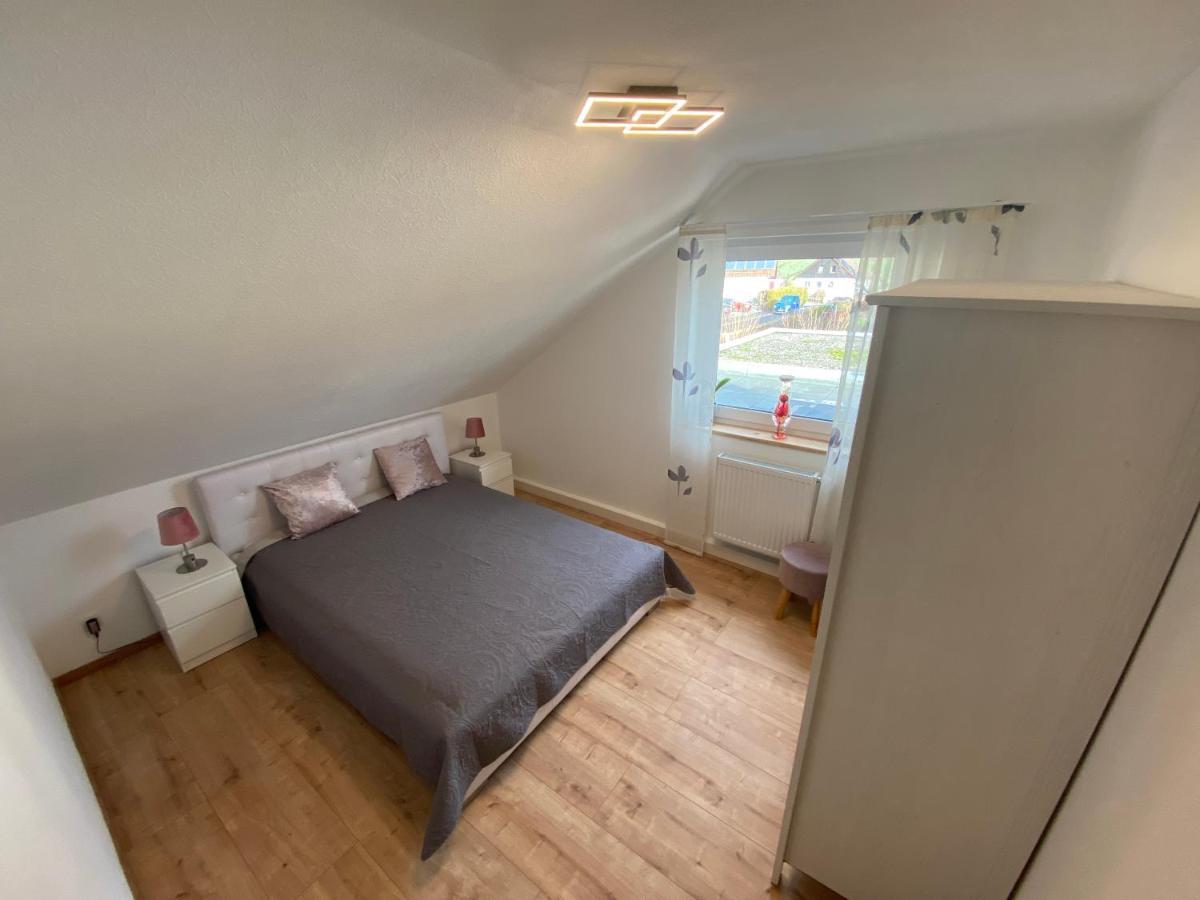 Ferienwohnung Fuchs Himmelkron ภายนอก รูปภาพ